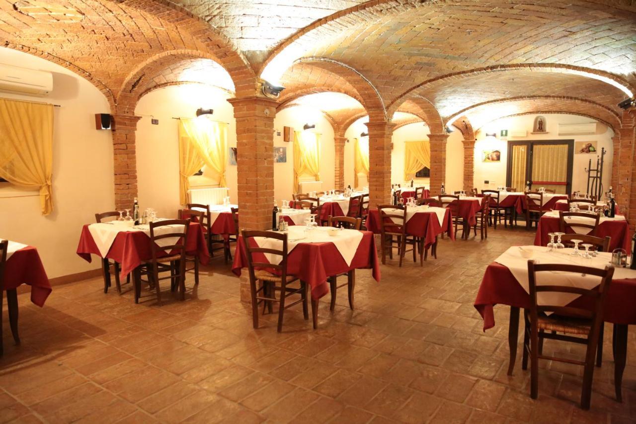 Albergo Da Ca' Vecia Spilamberto Екстериор снимка