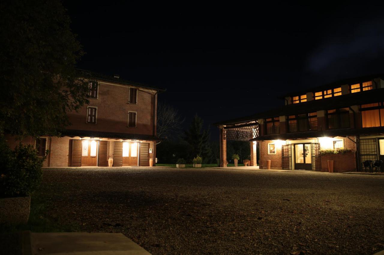 Albergo Da Ca' Vecia Spilamberto Екстериор снимка